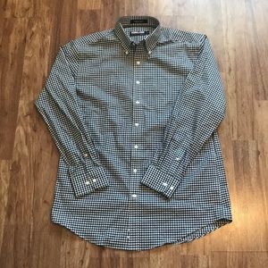 Large Kirkland black and white checkered button up